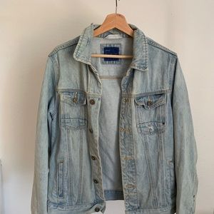 Zara boyfriend style Oversize jean jacket